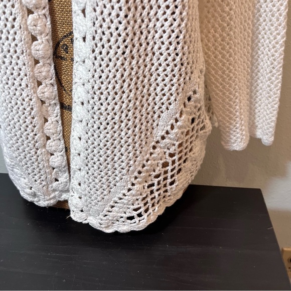 C.P. Shades White Cotton Crochet Lace Knit Cardigan Sweater Open Front Coastal M - Picture 4 of 12